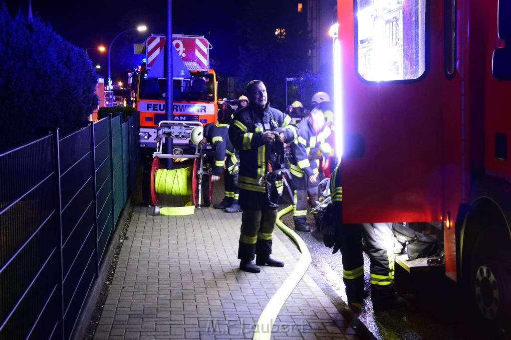 Feuer 2 Tiefgarage Koeln Hoehenhaus Ilfelder Weg P35.JPG - Miklos Laubert